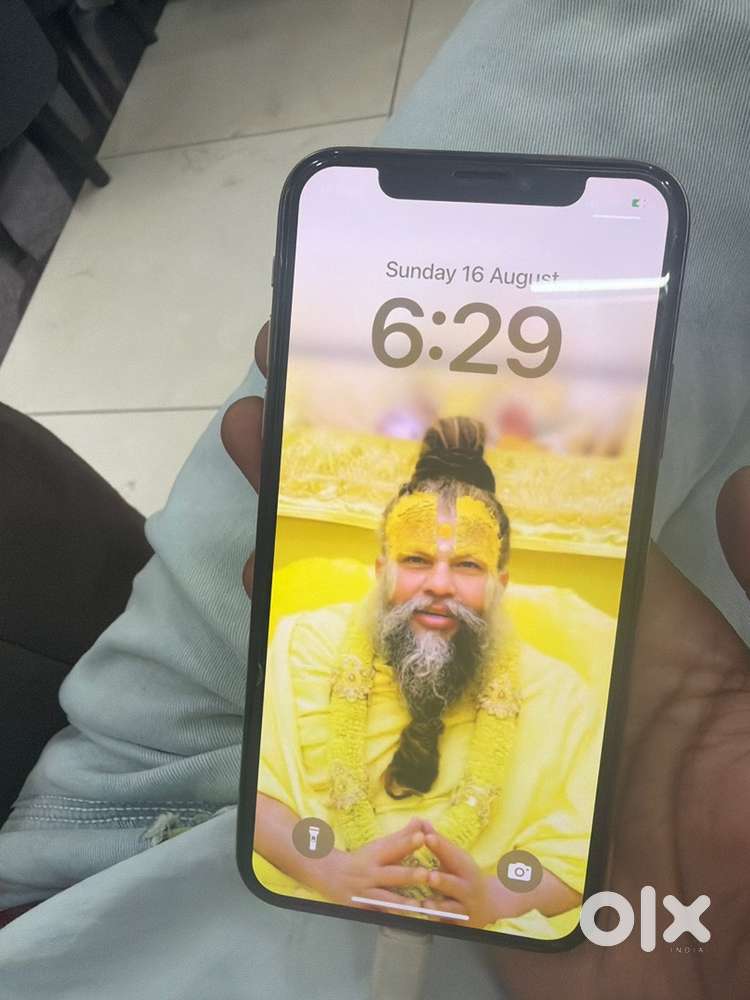 I phone xs
