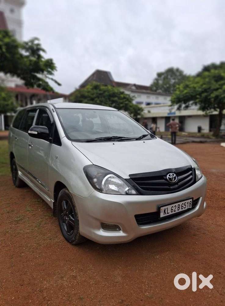 Toyota Innova 2.5 V 7 Str, 2005, Diesel