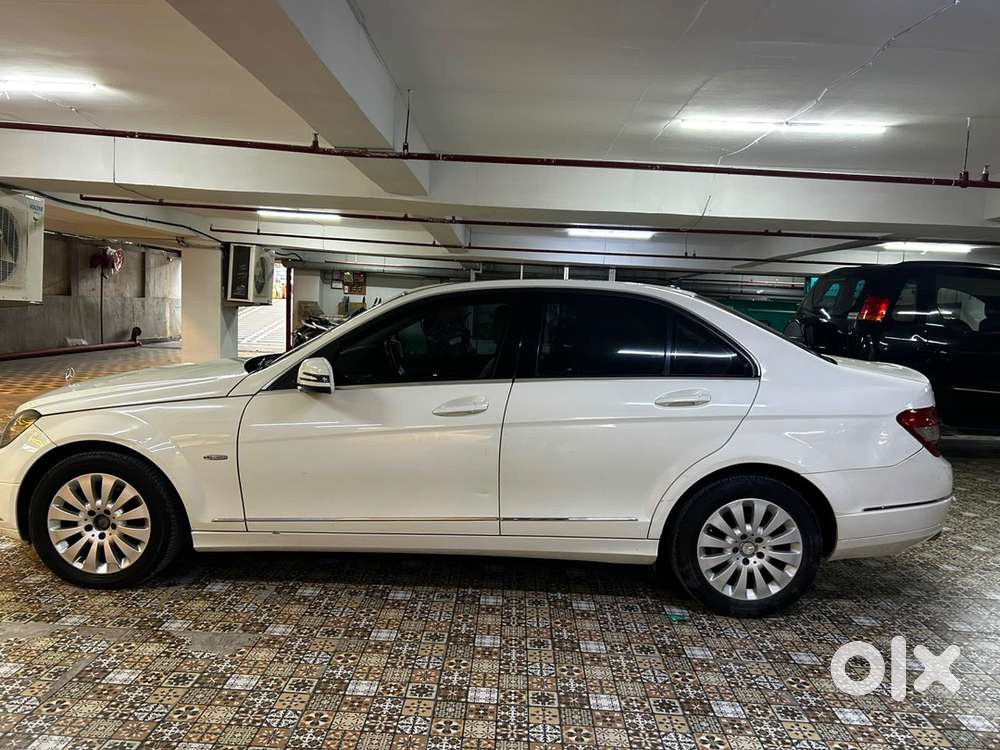 Mercedes-benz C-class 2011