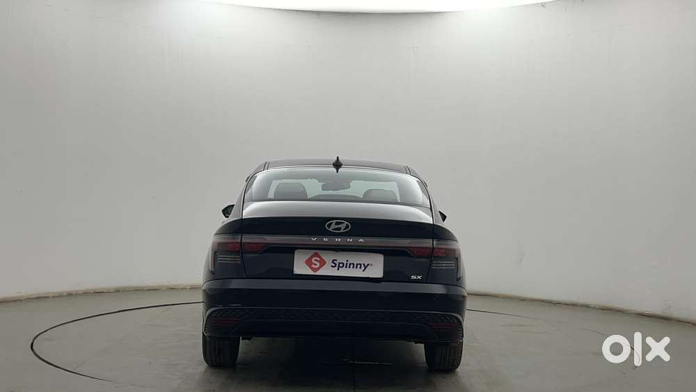Hyundai Verna 1.5 Sx Petrol Mt, 2024, Petrol