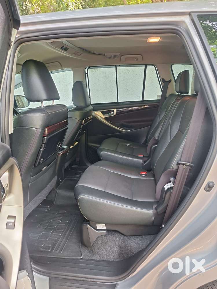 Toyota Innova Crysta 2.4 Z 7 Str, 2026, Diesel