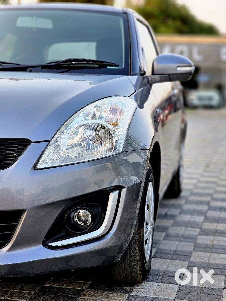 Maruti Suzuki Swift Vxi + Manual, 2016, Petrol