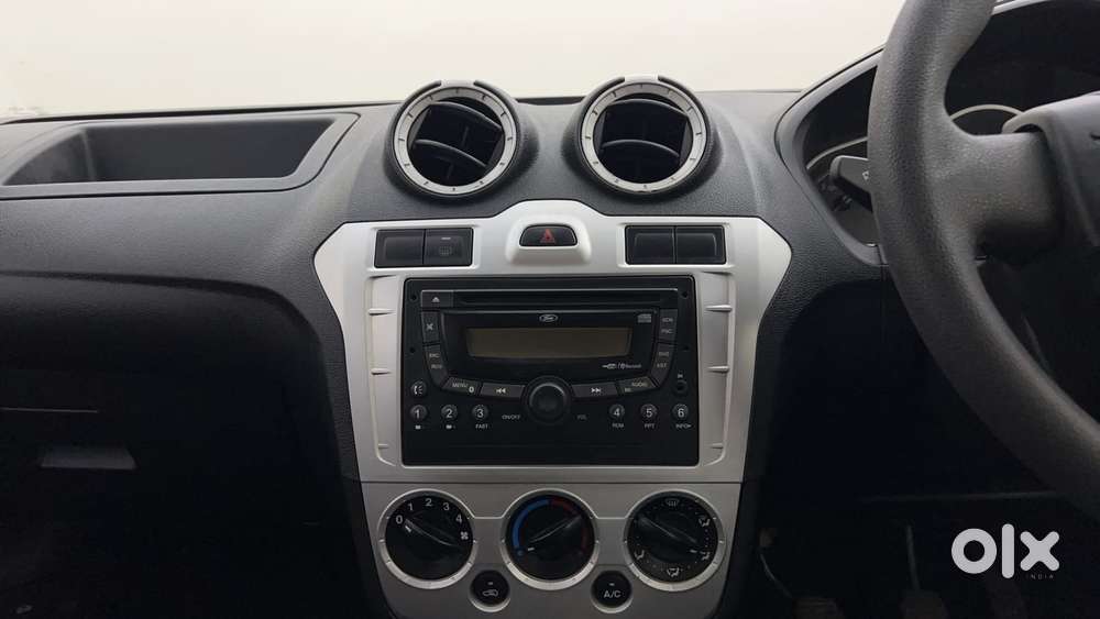Ford Figo 2010-2012 Petrol Zxi, 2012, Petrol
