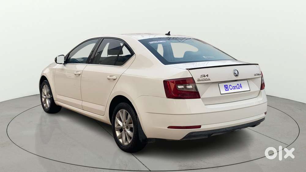 Skoda Octavia 1.8 Tsi At L K, 2018, Petrol