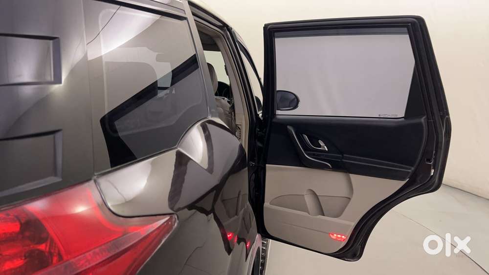 Mahindra Xuv500 W10 At, 2017, Diesel