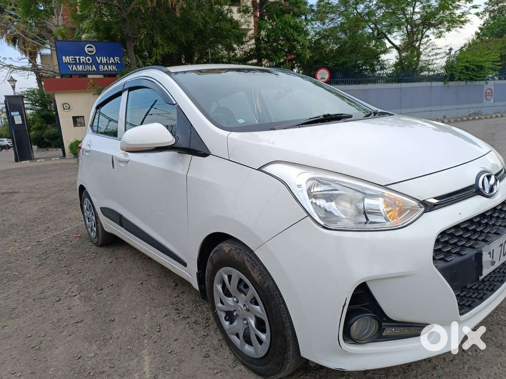 Hyundai Grand I10 Sportz(o) 1.2 Mt, 2018, Cng & Hybrids