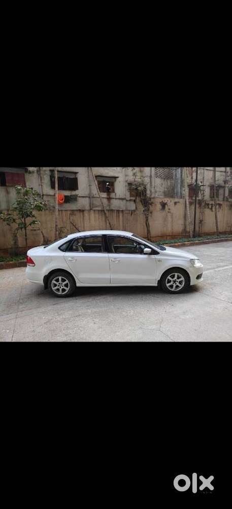 Volkswagen Vento 2010-2013 Petrol Highline At, 2013, Petrol