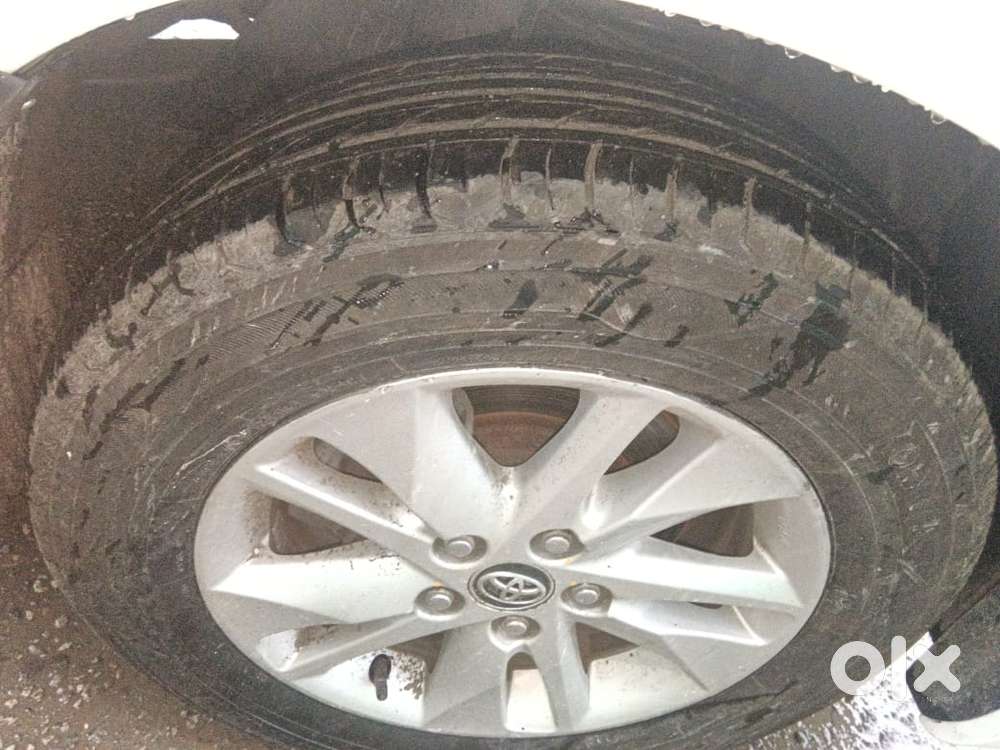 Toyota Innova Crysta 2.4 Gx Mt 8s, 2018, Diesel