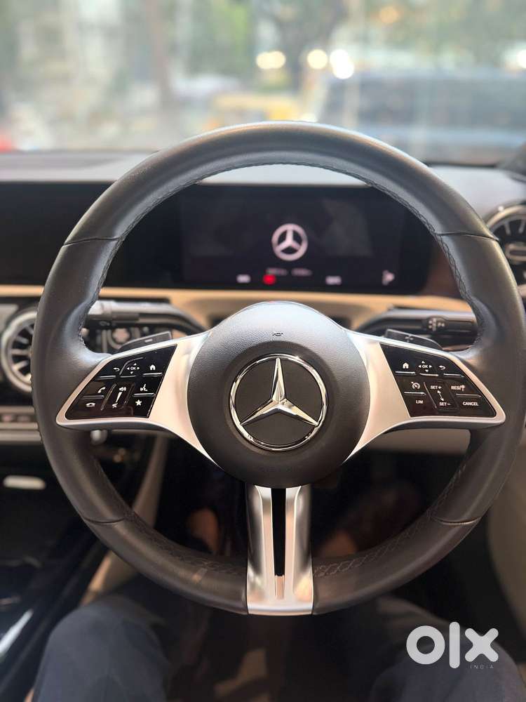 Mercedes-benz A-class Limousine 200, 2023, Petrol