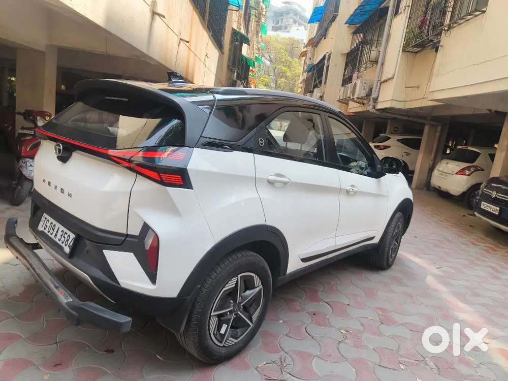 Tata Nexon 2024 Petrol 13400 Km Driven