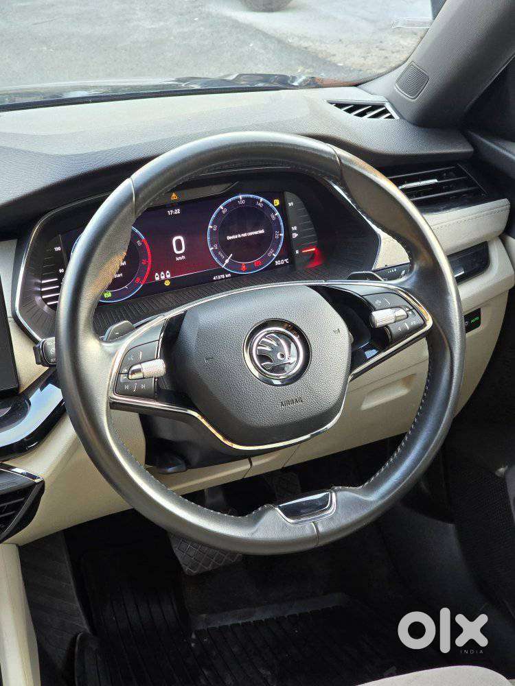 Skoda Octavia 1.8 Tsi Style Plus At, 2021, Petrol