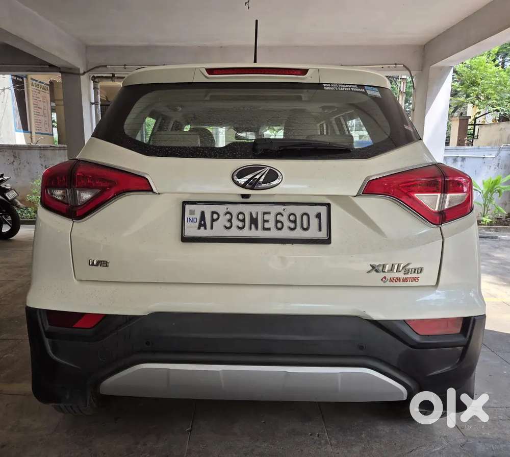 Mahindra Xuv300 2023 Diesel Good Condition