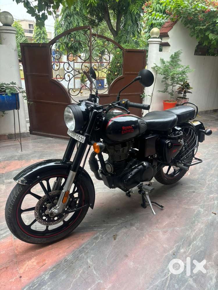 ROYAL ENFIELD CLASSIC 350 STEALTH BLACK Motorcycles 1825062497