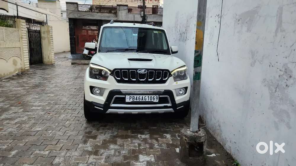 Mahindra Scorpio 2021 Diesel 64000 Km Driven