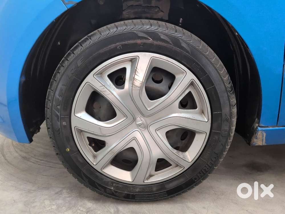 Tata Altroz 1.2 Xt, 2022, Petrol