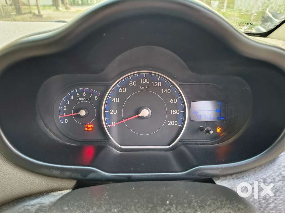 Hyundai I10 Sportz, 2012, Petrol