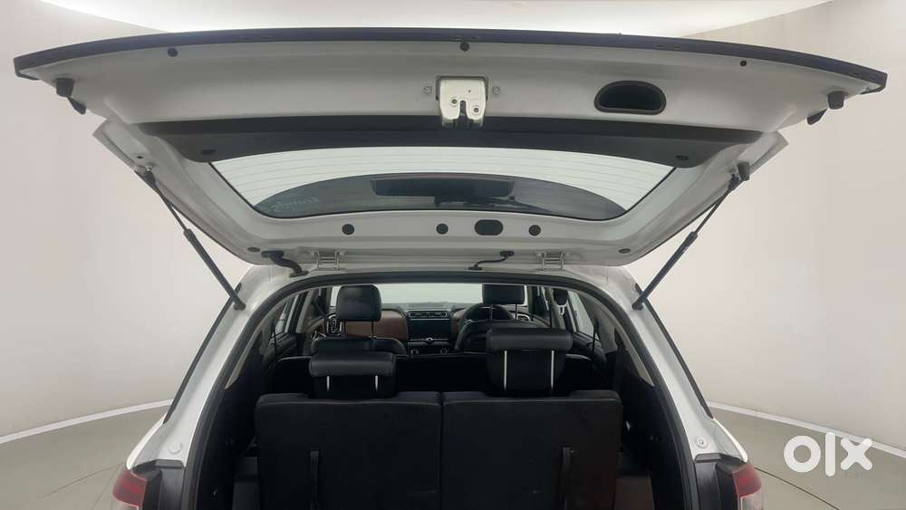 Hyundai Alcazar 1.5 Tdct Signature (o) 7s Petrol, 2023, Petrol