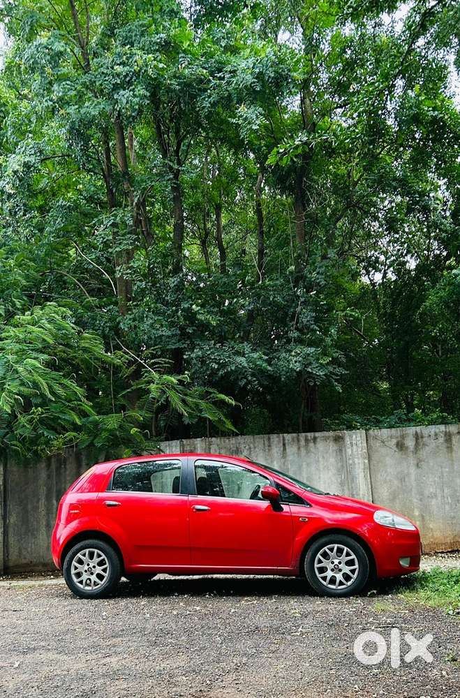 Fiat Grand Punto Diesel 2011 Year