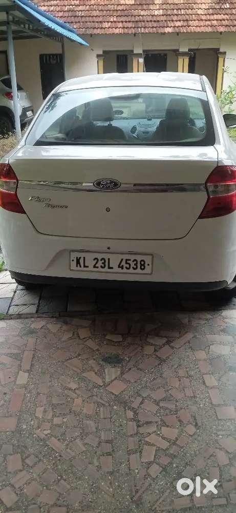 2015_2016 Reg Single Owner 26000 Km Showroom Maintained Ford Aspire