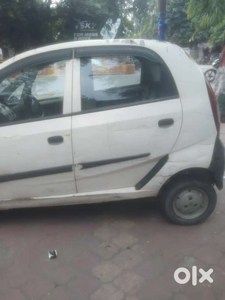 Tata Nano Xe 2012 Model