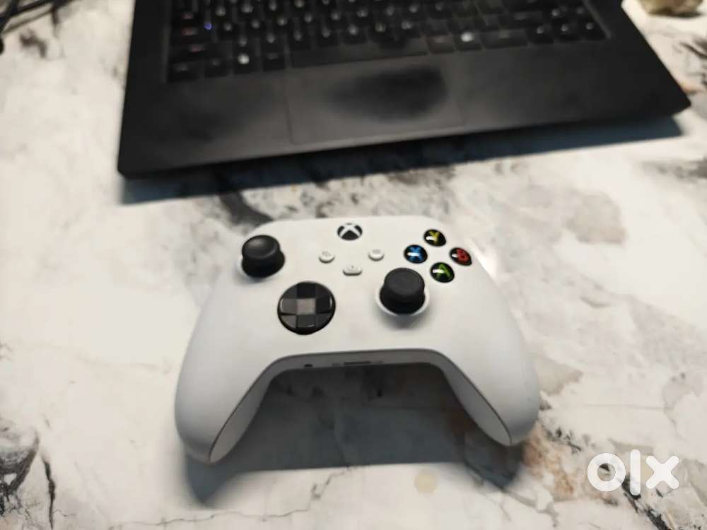 Xbox Series S - Mira Road