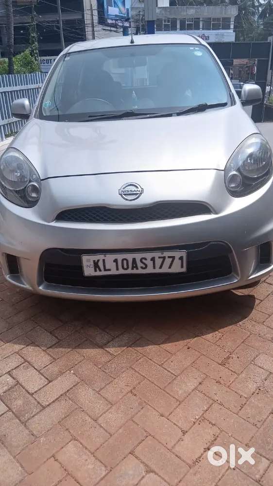 Nissan Micra Active 2014 Petrol 70000 Km Driven