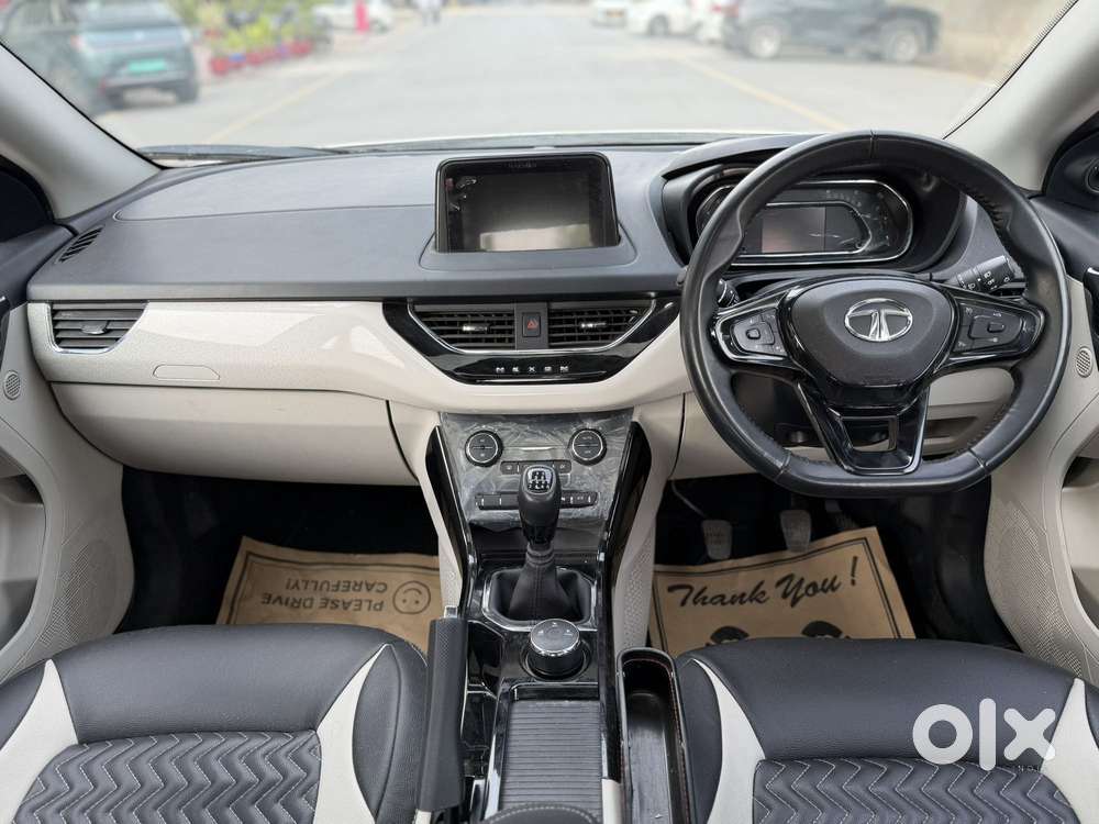 Tata Nexon 1.5 Revotorq Xz Plus Hs Dual Tone, 2023, Petrol