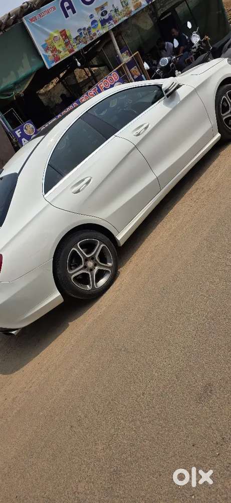 Mercedes-benz C-class 2015