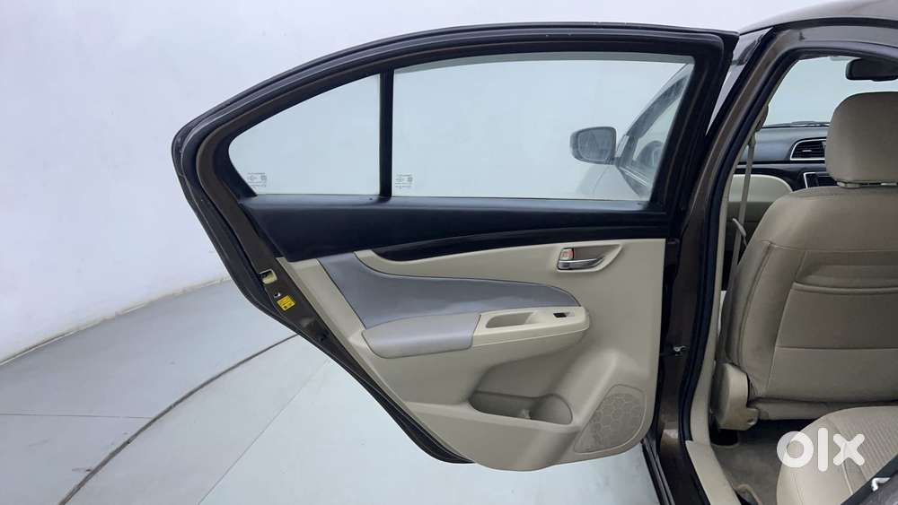 Maruti Suzuki Ciaz 2014-2017 At Zxi, 2015, Petrol