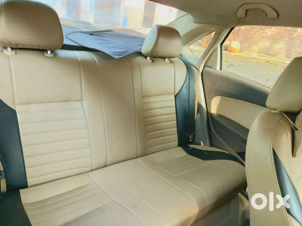 Volkswagen Vento Tdi
Model 2011 Ka Last 
4 Owner
Full Insurance