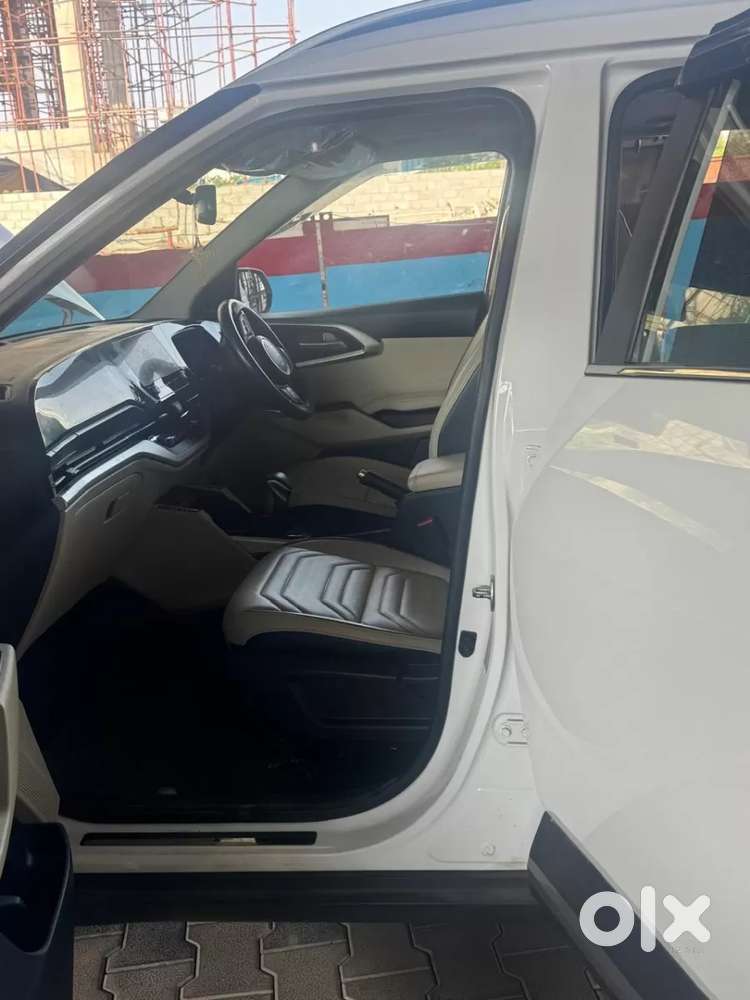 Kia Carens 1.5 Luxury Plus Diesel At 7 Str, 2022, Diesel