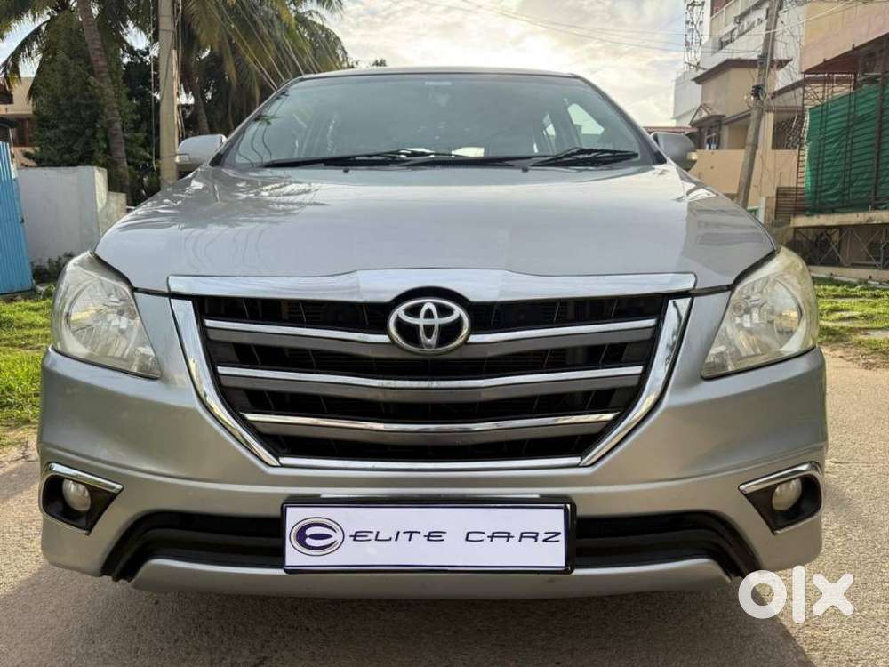 Toyota Innova 2.5 Z Diesel 7 Seater Bs Iv, 2015, Diesel