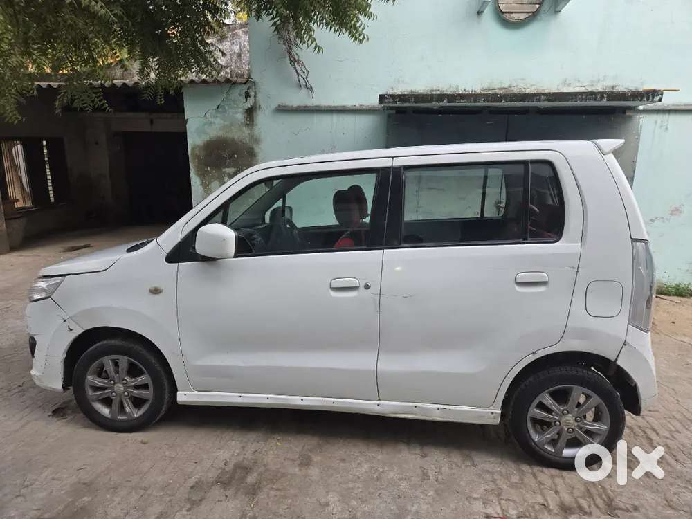 Maruti Suzuki Stingray 2015 Petrol 46000 Km Driven
