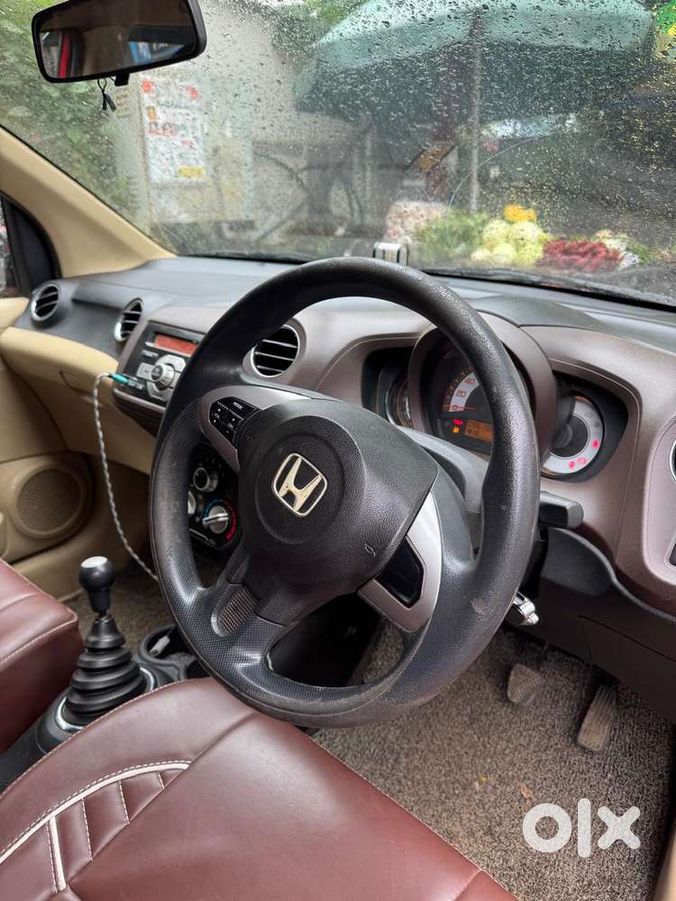 Honda Brio Vx Mt, 2012, Petrol