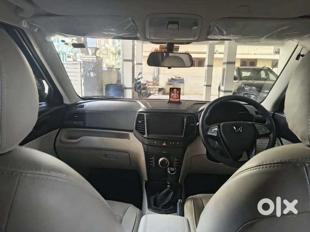 Mahindra Xuv300 Ap Registration  2024 Petrol 14350 Km Driven