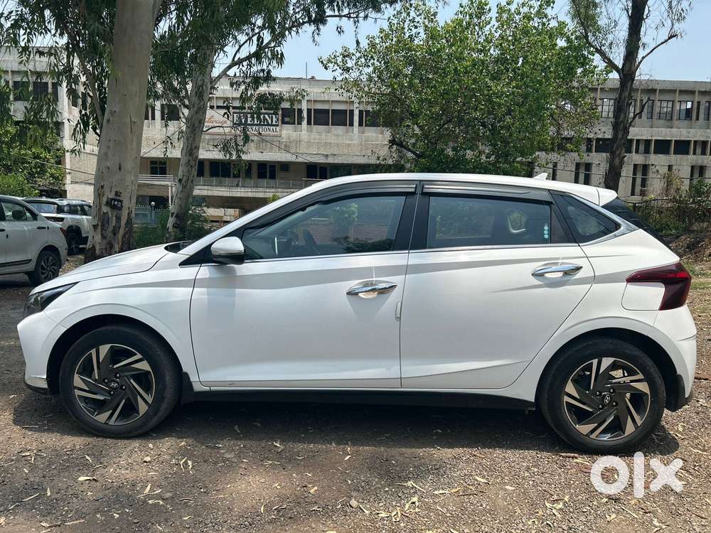 Hyundai I20 Asta Option, 2023, Petrol