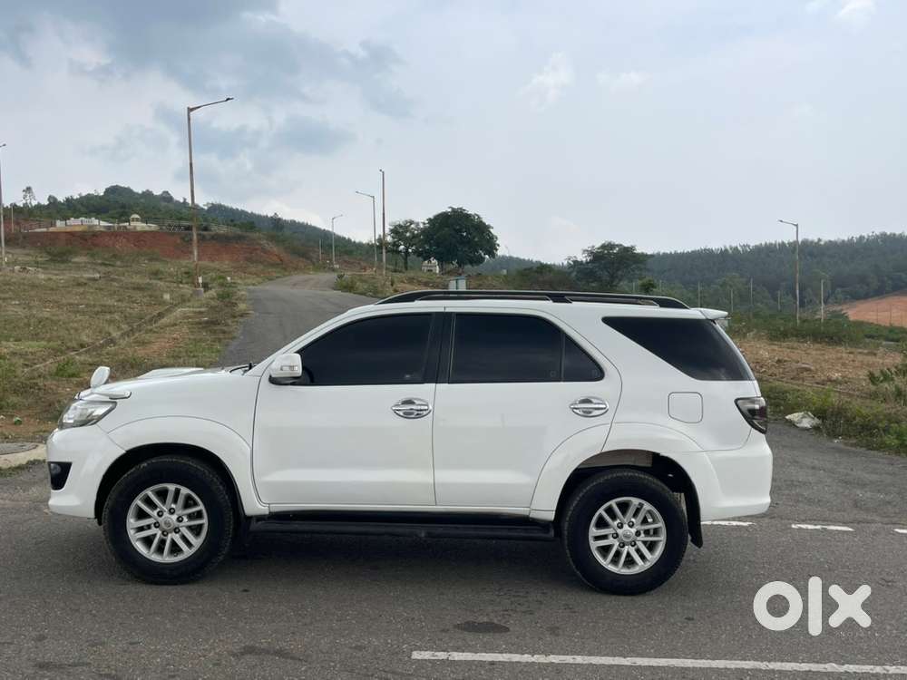 Toyota Fortuner Diesel 2013