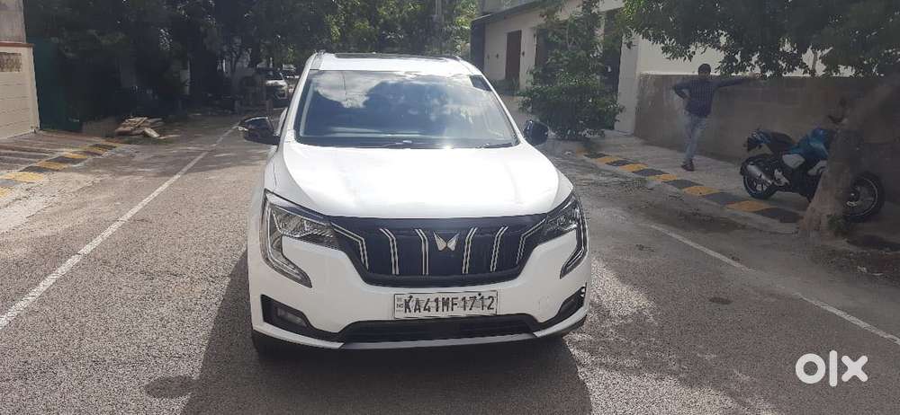 Mahindra Xuv700 2.0 Ax 5 Petrol At Str, 2024, Petrol