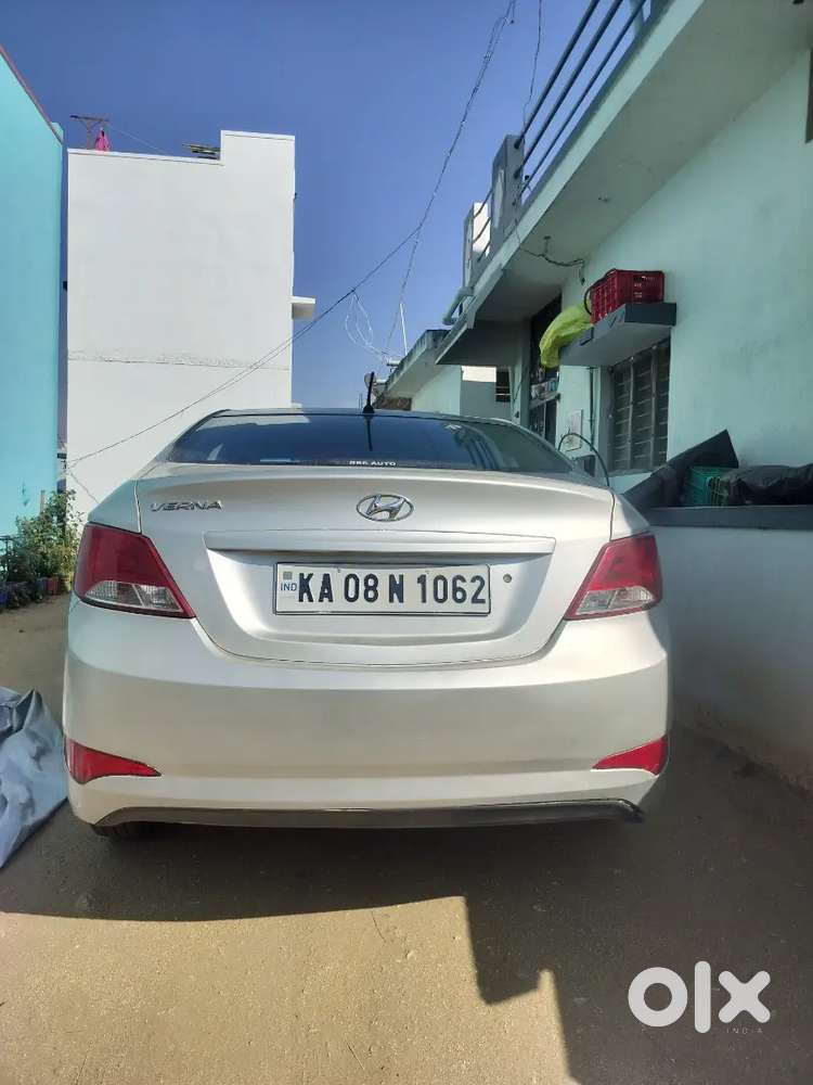 Hyundai Verna