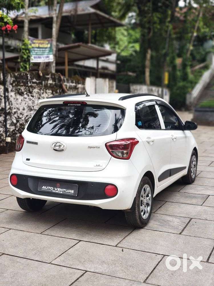 Hyundai Grand I10 Sportz(o) 1.2 Mt, 2019, Petrol