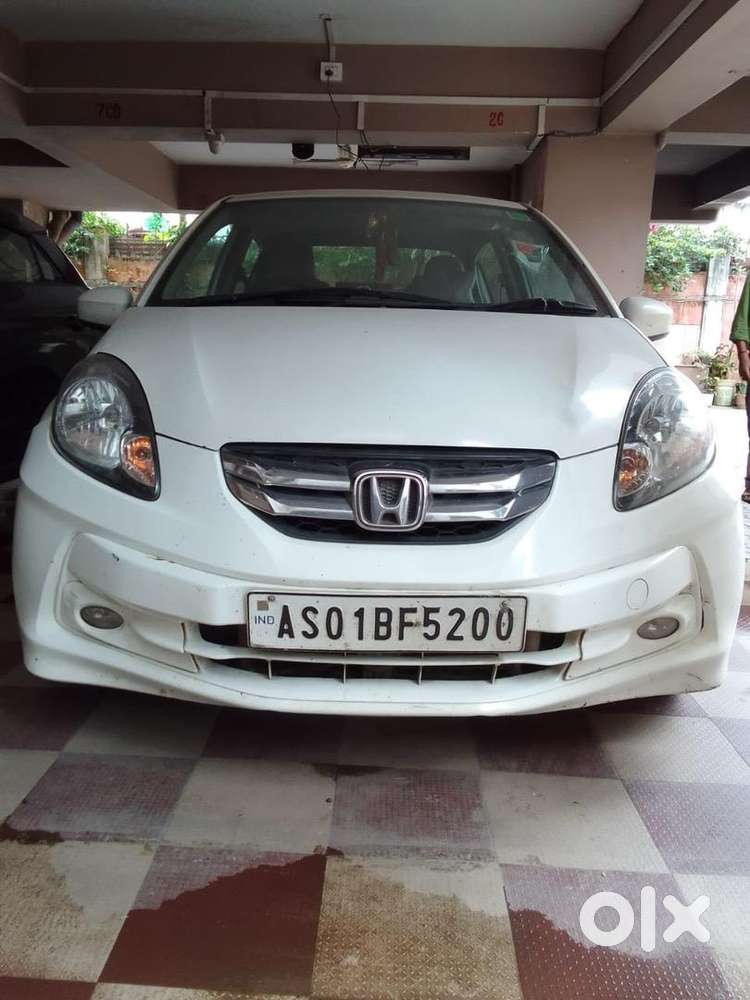 Honda Amaze 2013 Diesel Well Maintained