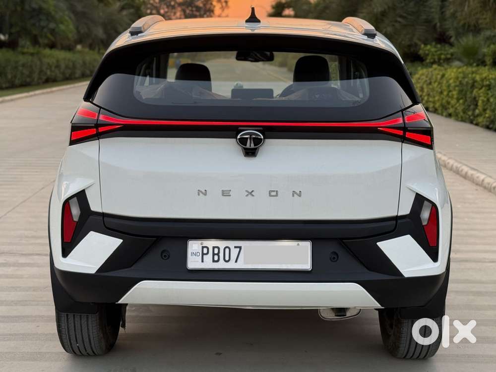 Tata Nexon Creative Plus S 1.2 Revotron Petrol 6 Mt, 2024, Petrol