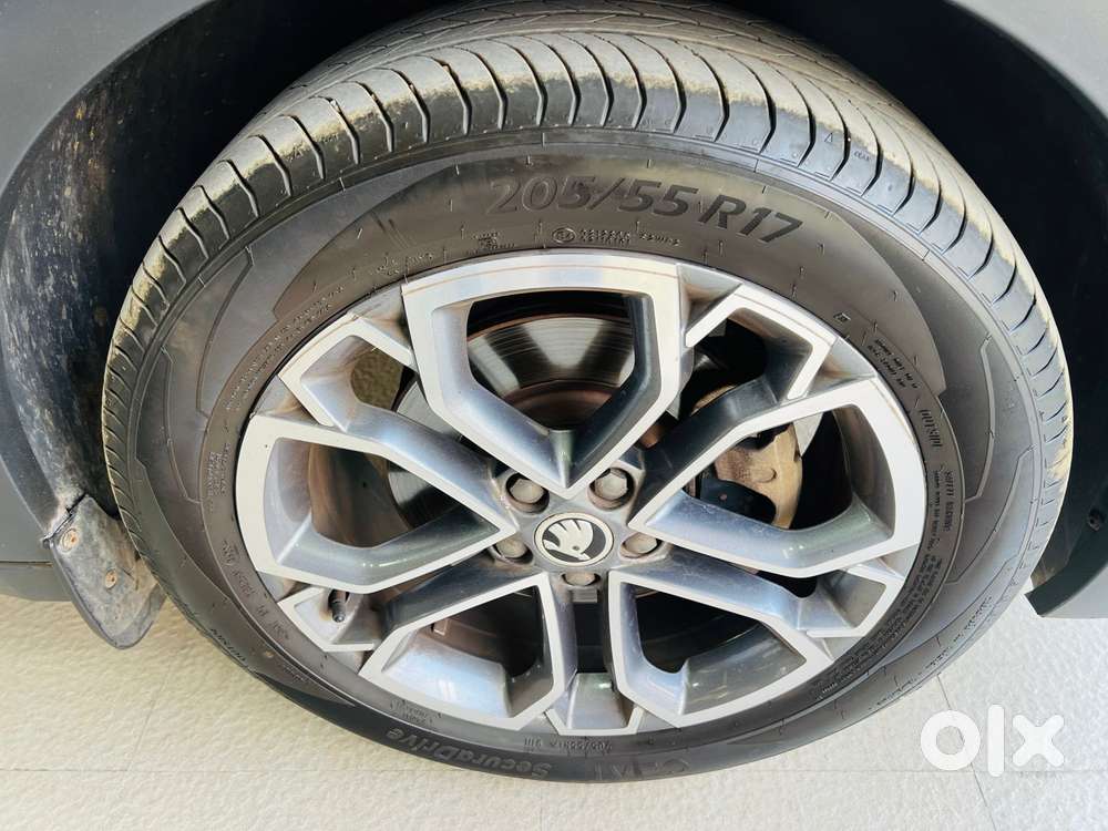 Skoda Kushaq 1.5 Tsi Style, 2022, Petrol
