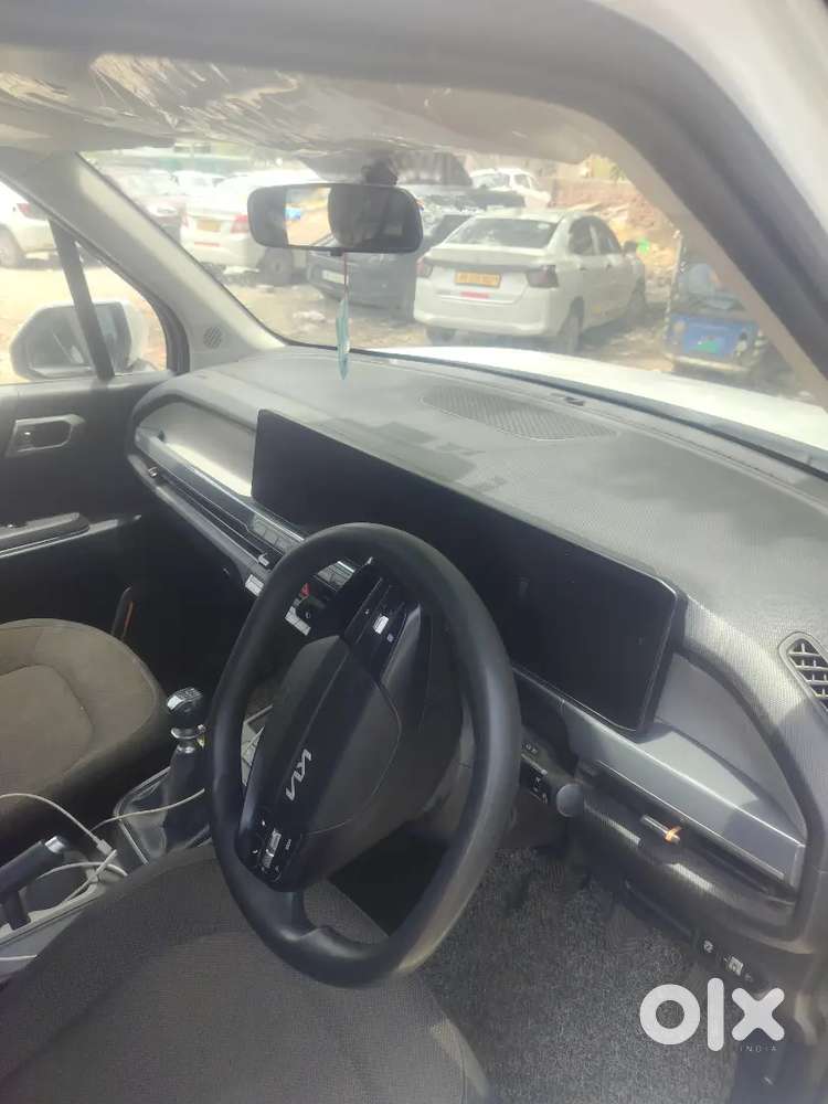Kia Carens 2025