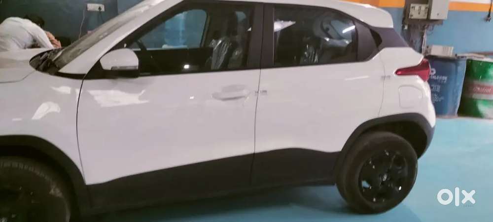 Mujhe Car Jaldi Bechna H