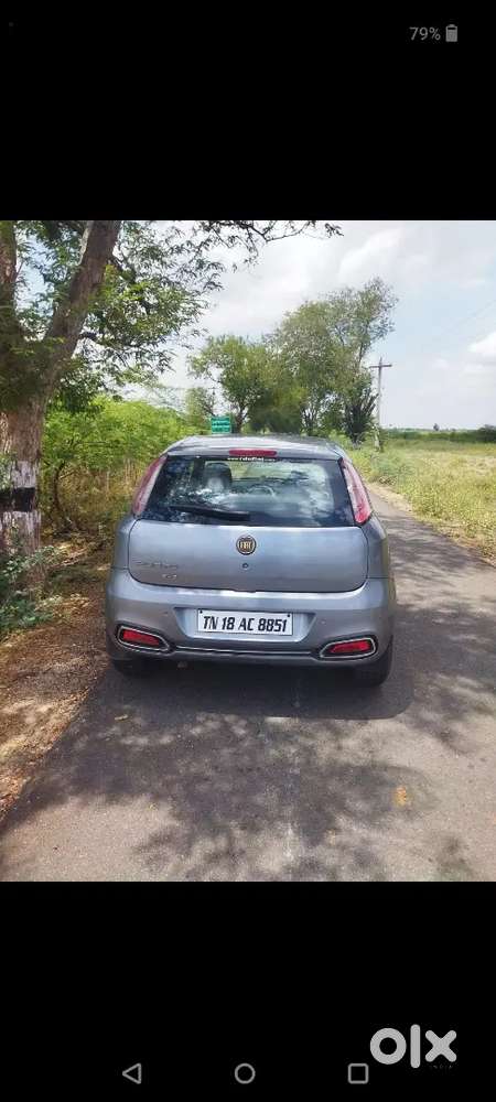Fiat Punto 2015 Petrol 75500 Km Driven