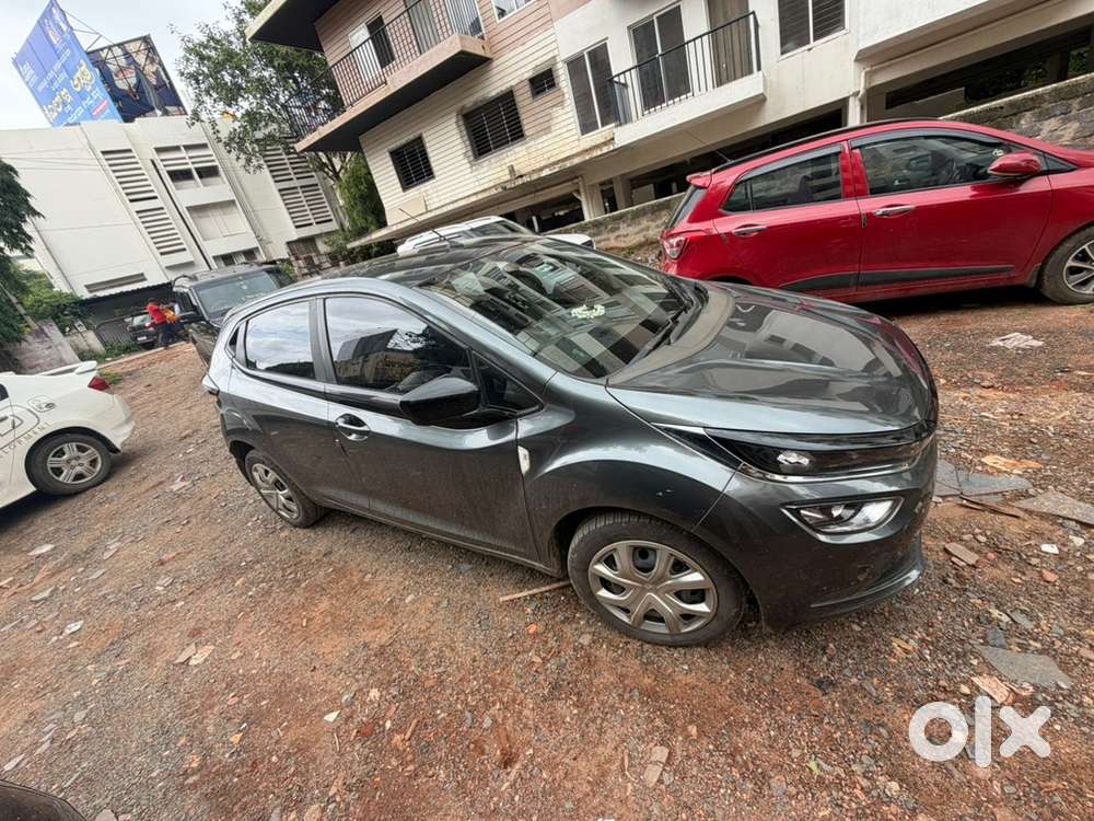 Tata Altroz Petrol Manual 2022