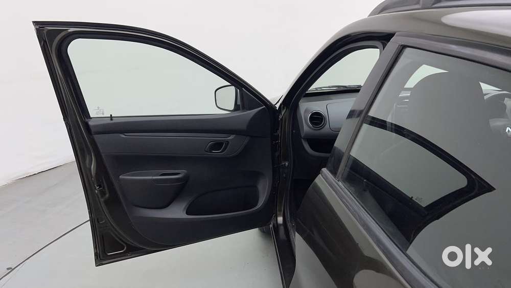 Renault Kwid 2019-ongoing 1.0 Rxt Amt (o), 2017, Petrol