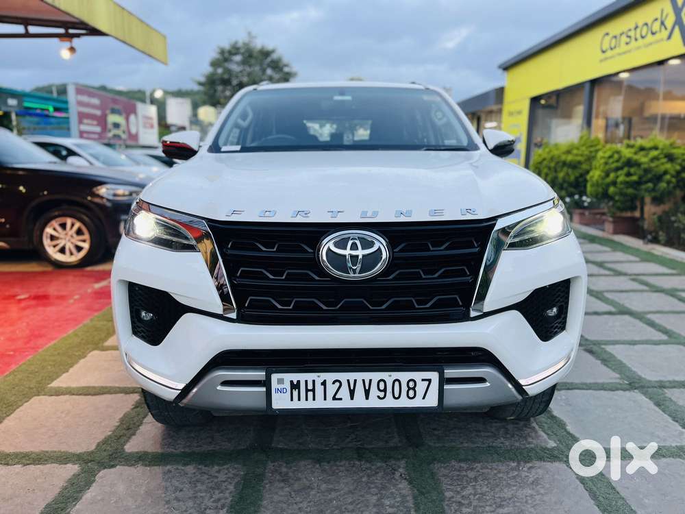 Toyota Fortuner [2021-ongoing] 2.8 2wd Diesel At, 2023, Diesel