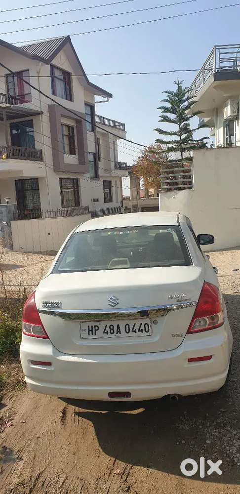 Maruti Suzuki Dzire 1.2 Vxi 2011
